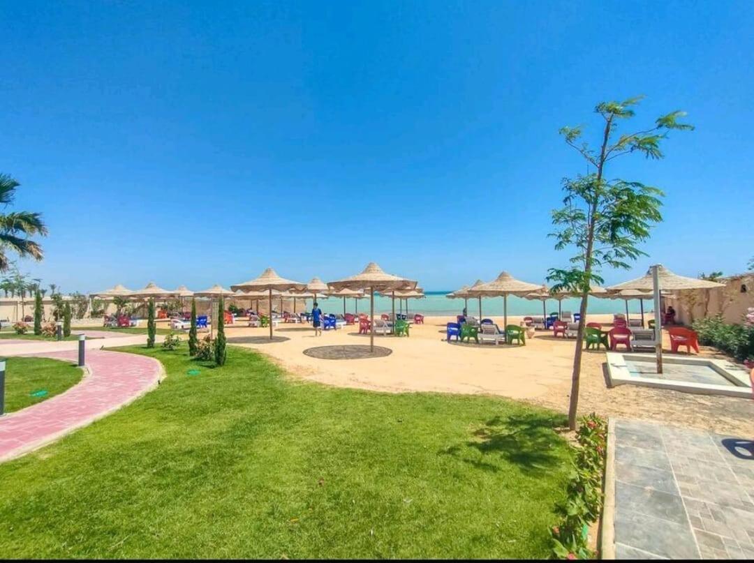Apartament 2bed Beachfront On-the-beach *