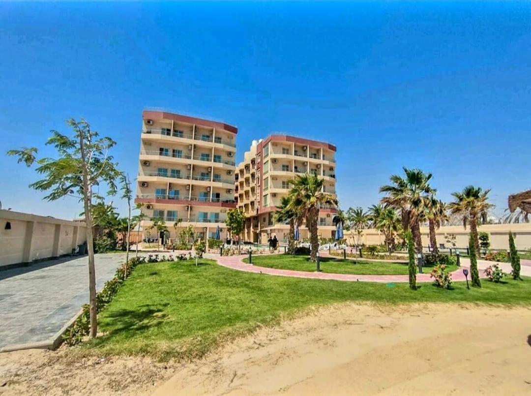 2bed Beachfront On-the-beach *