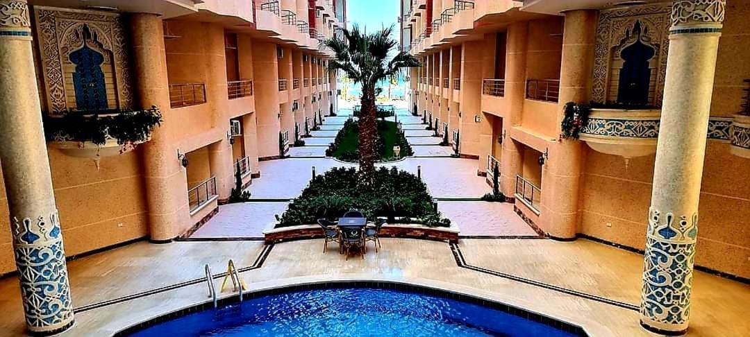 2bed Beachfront On-the-beach